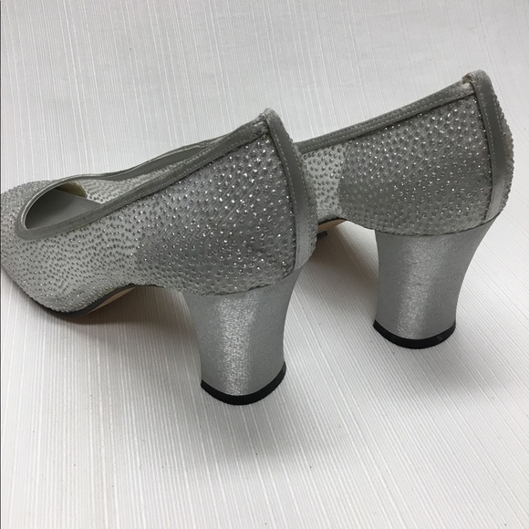 Nina Silver Lovely Heels - Picture 4 of 8